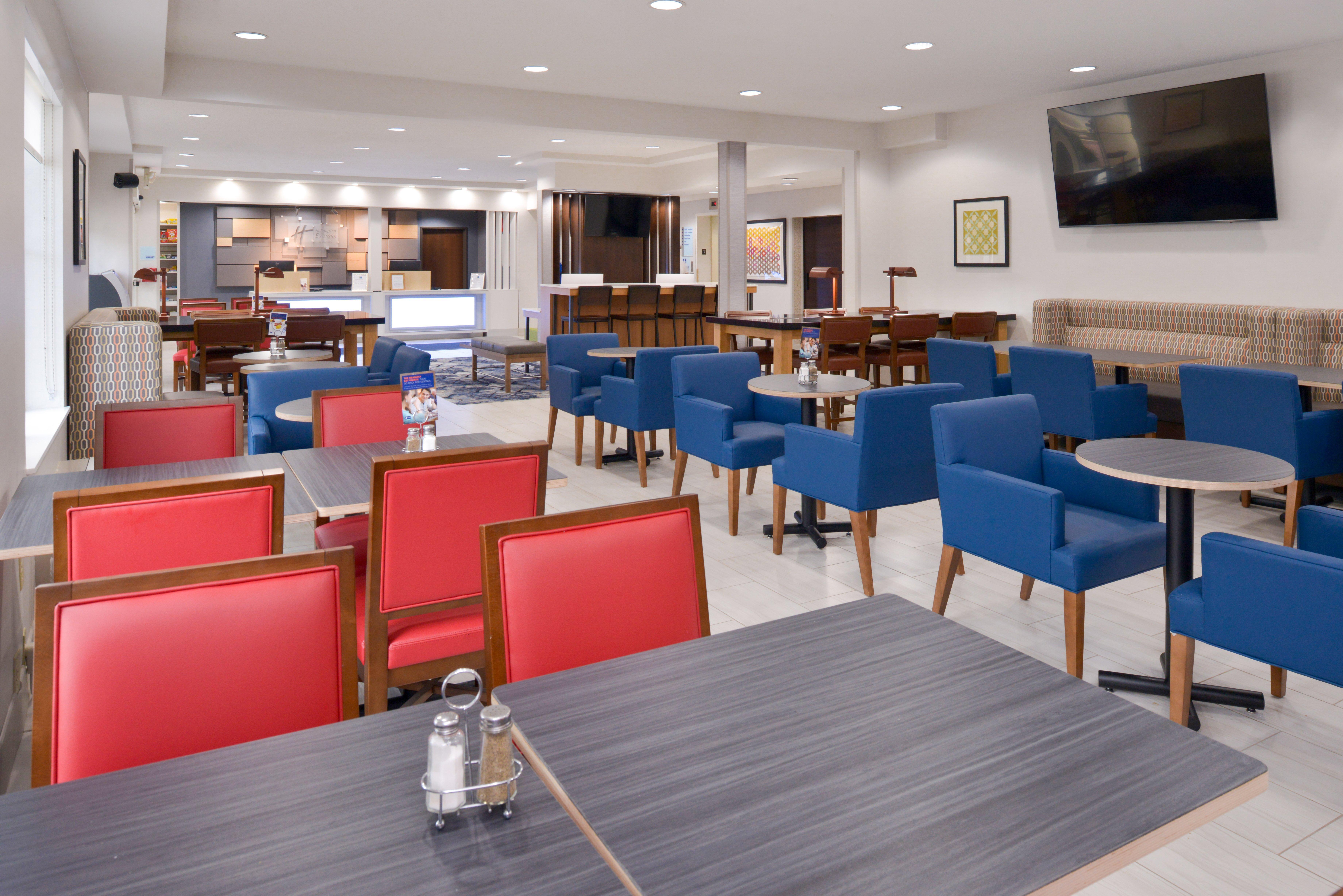 Holiday Inn Express Wixom By Ihg Экстерьер фото