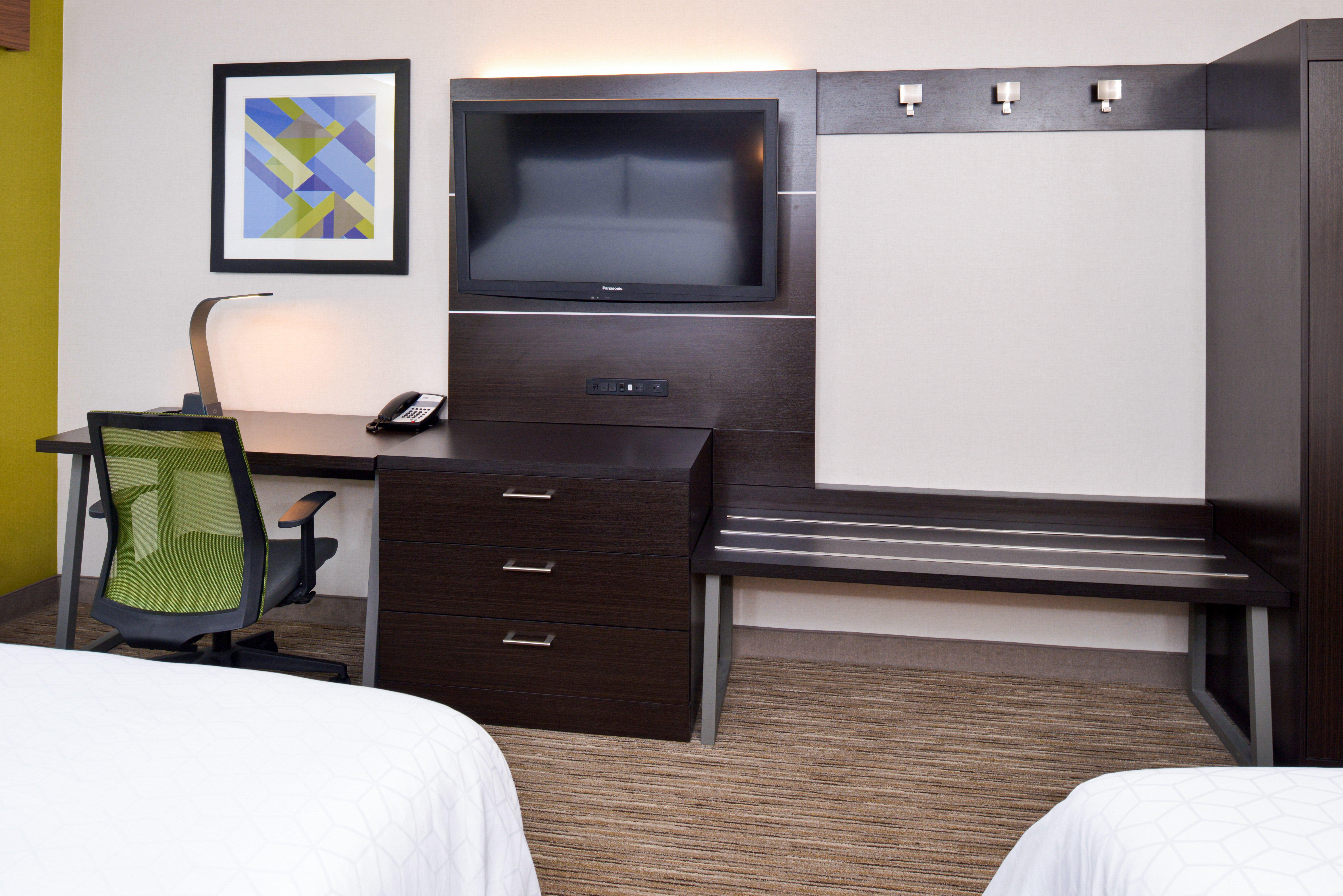 Holiday Inn Express Wixom By Ihg Экстерьер фото