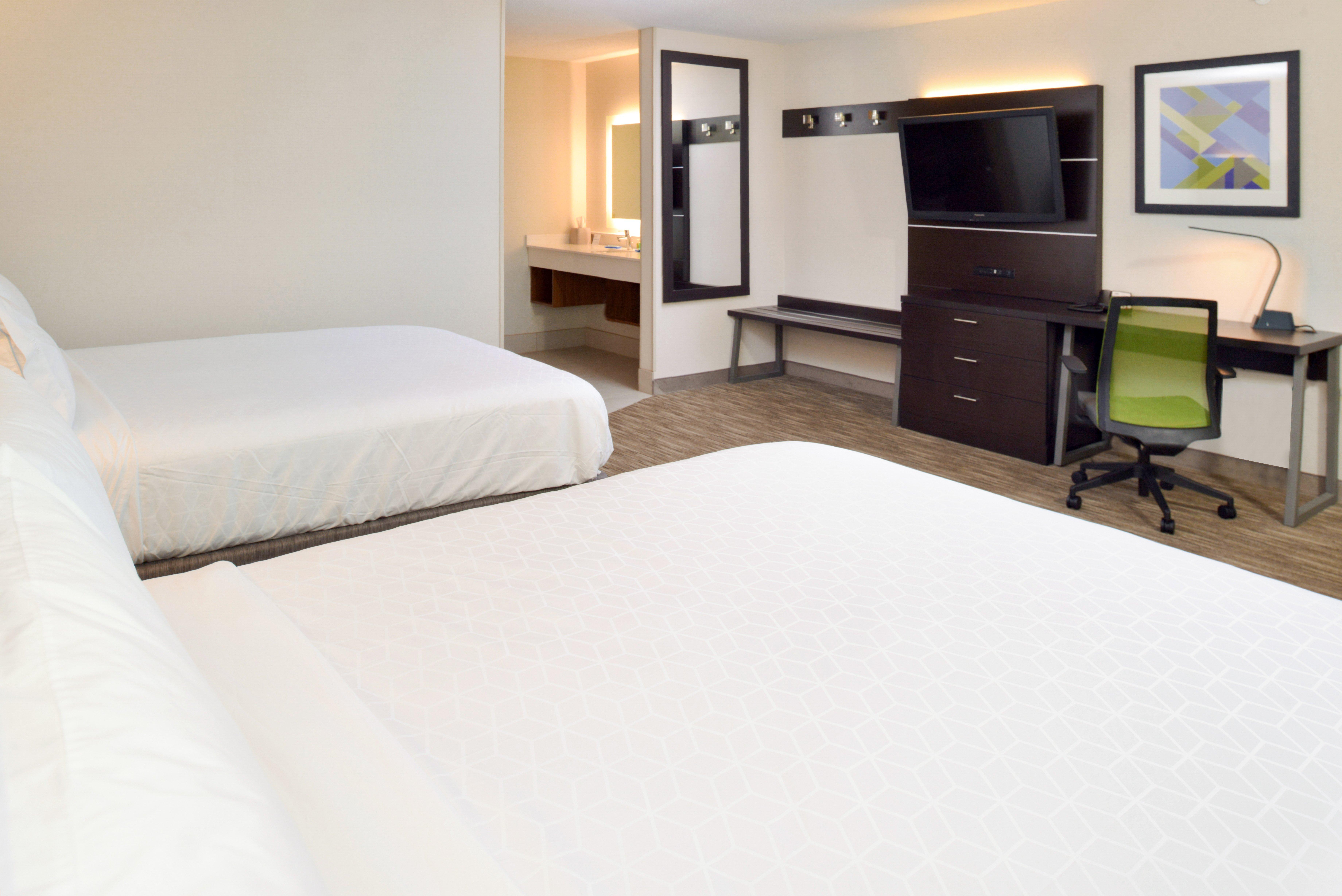 Holiday Inn Express Wixom By Ihg Экстерьер фото