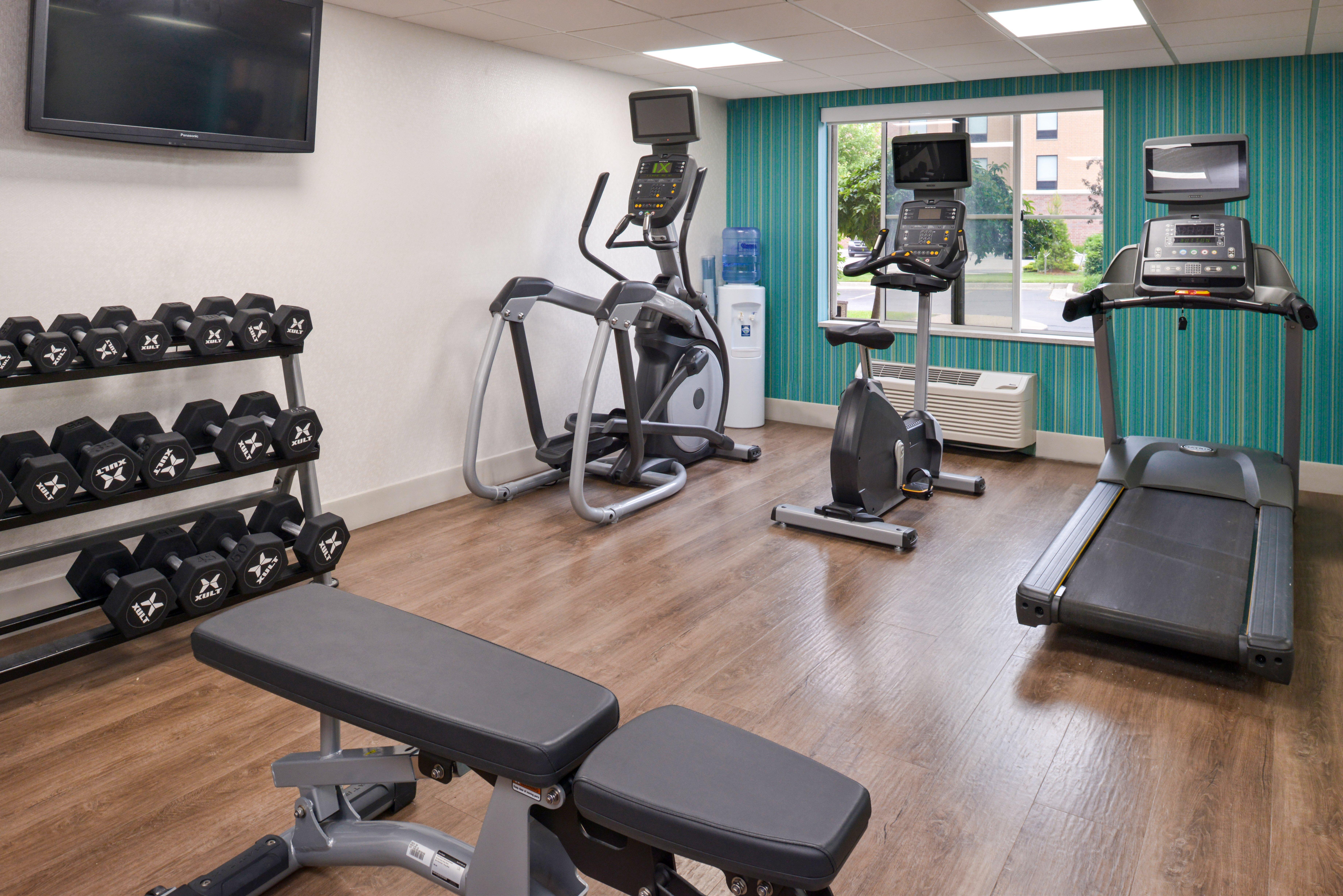 Holiday Inn Express Wixom By Ihg Экстерьер фото