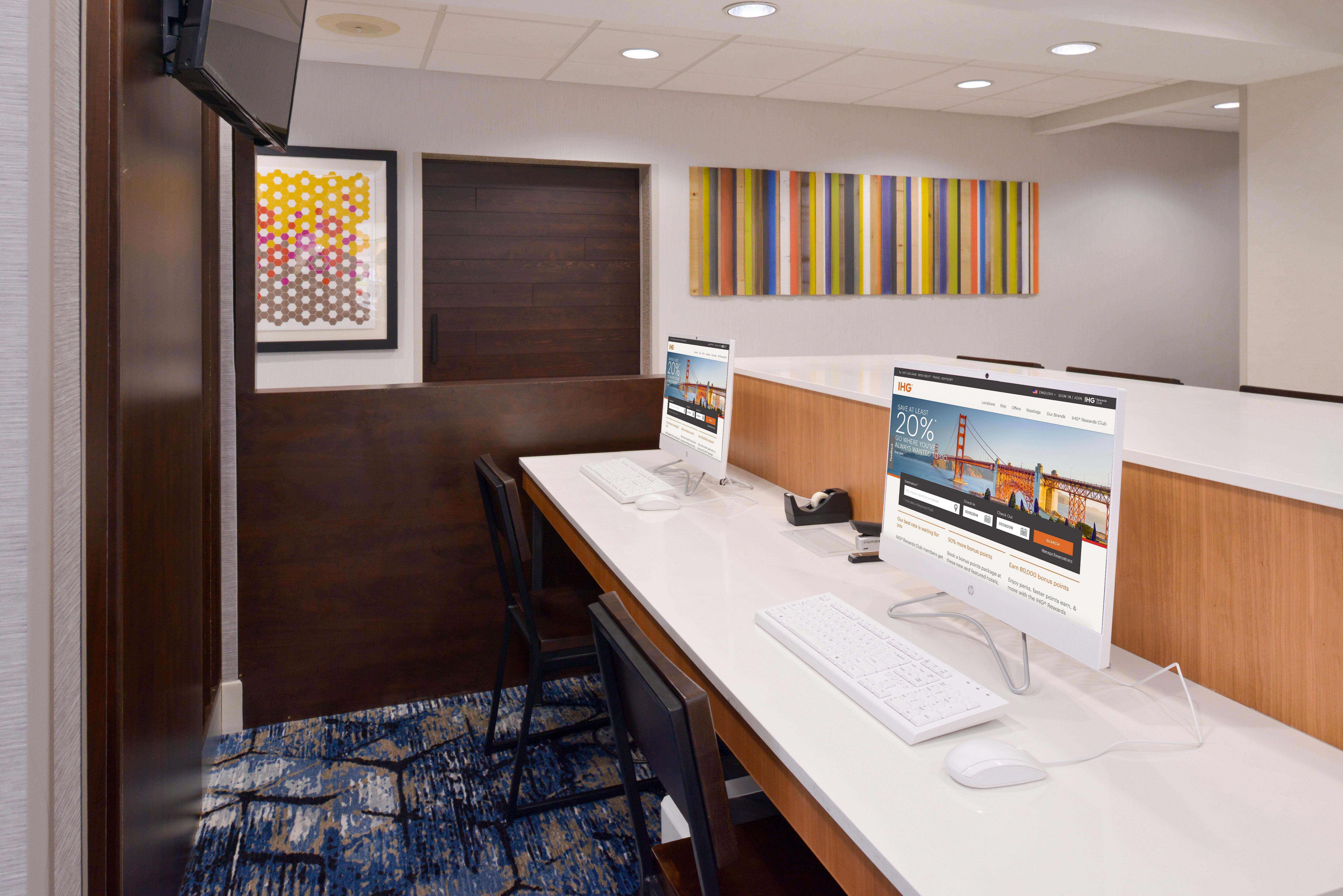 Holiday Inn Express Wixom By Ihg Экстерьер фото